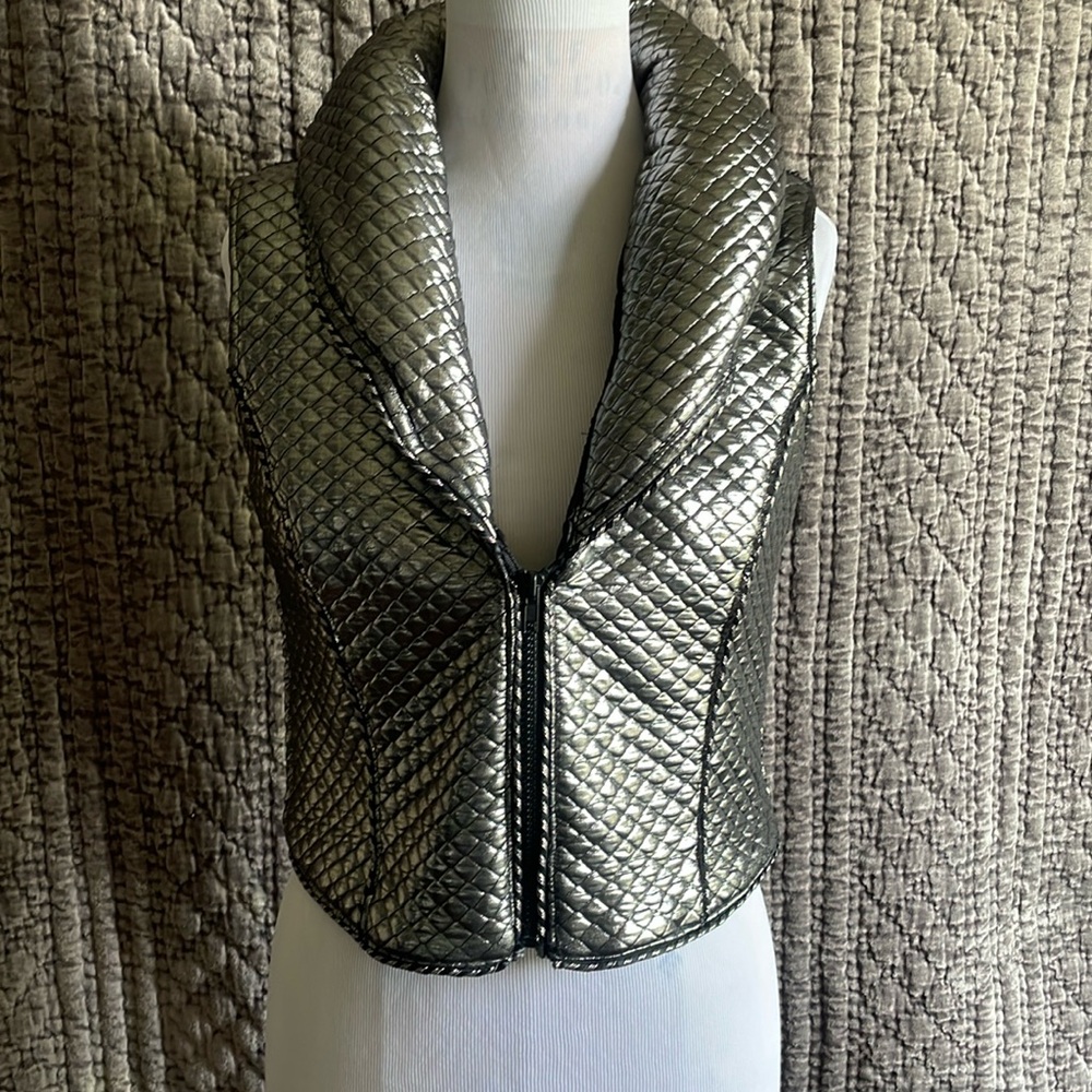 Awesome Elizabeth Michaels Designs Vest